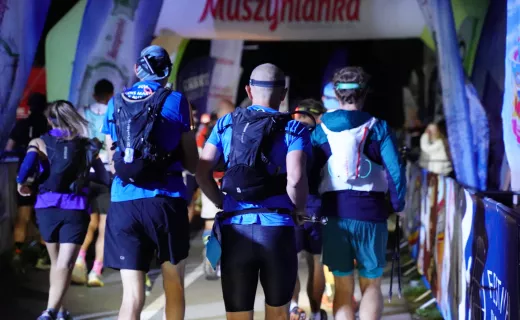 Największe wyzwanie Festiwalu Biegowego! Bieg na 100 km wystartował w środku nocy - 71